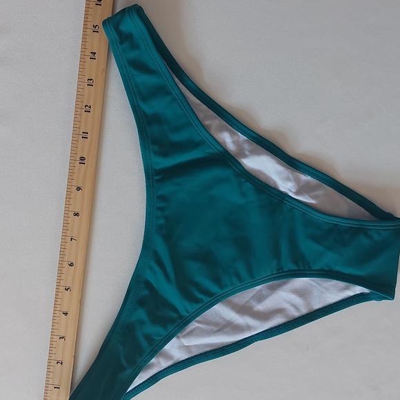 Shekini women's set two piece Green ruffle Bikini  size XL - Picture 5 of 11